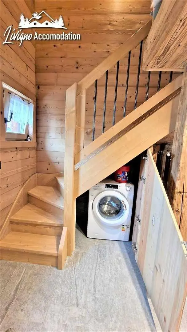 Mountain Chalet Scoiattolo By Livigno Accomodation Italia