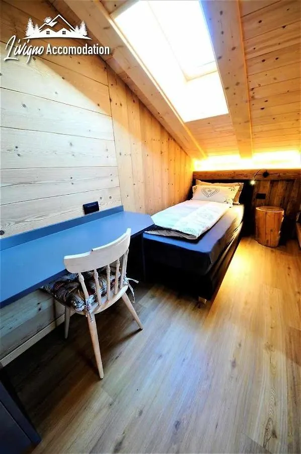 Mountain Chalet Scoiattolo By Livigno Accomodation 0*,  Italië